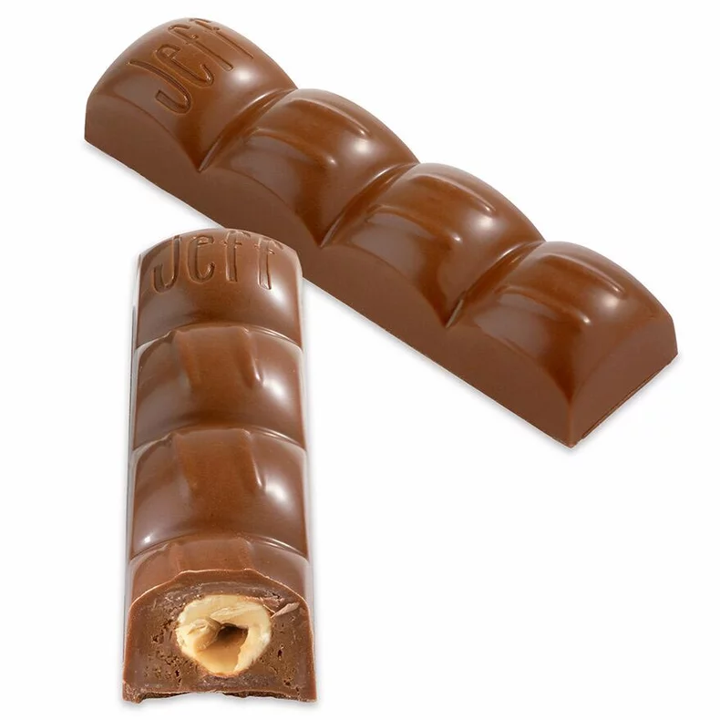 01ad888e605197582a4fc6417ec1406fac51a848_3660523004076_barrechocolatlaitetpralinenoisettesentieres2